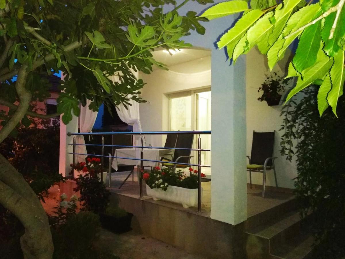 Radenka Zafron Apartment โวดีเซ ภายนอก รูปภาพ