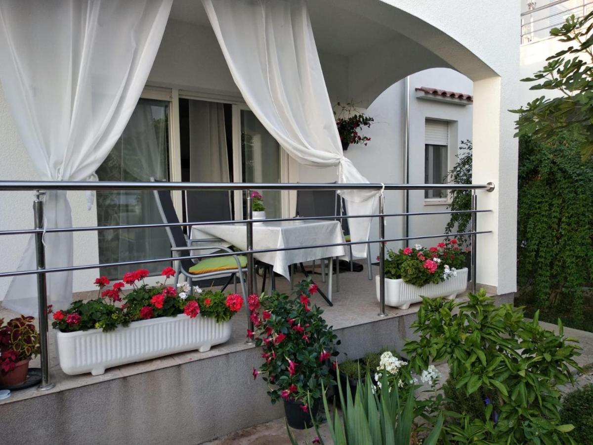 Radenka Zafron Apartment โวดีเซ ภายนอก รูปภาพ